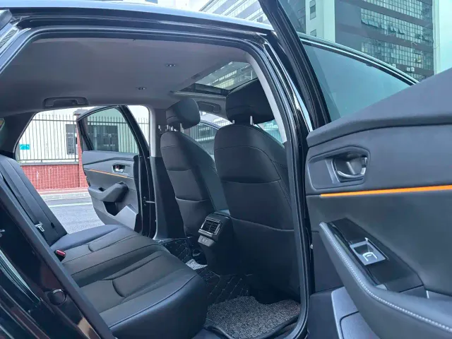 Honda Accord — Фото автомобиля 12