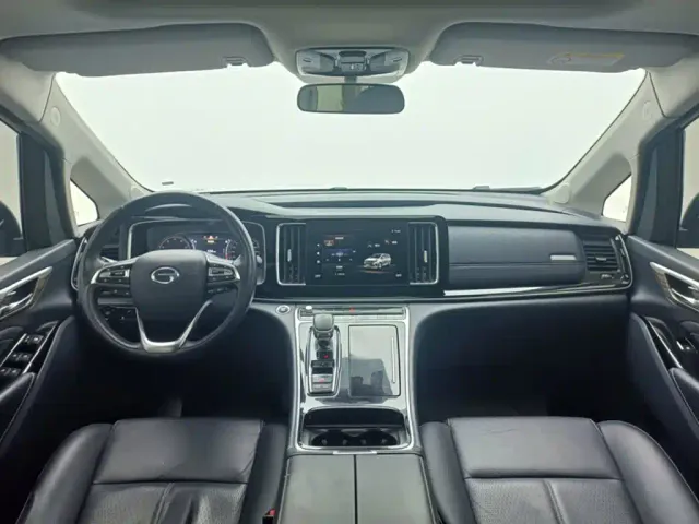GAC Trumpchi M8 — Фото автомобиля 5