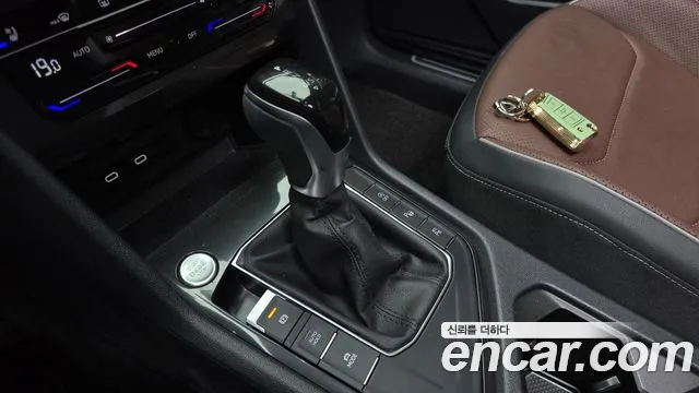 Volkswagen Tiguan — Фото автомобиля 9