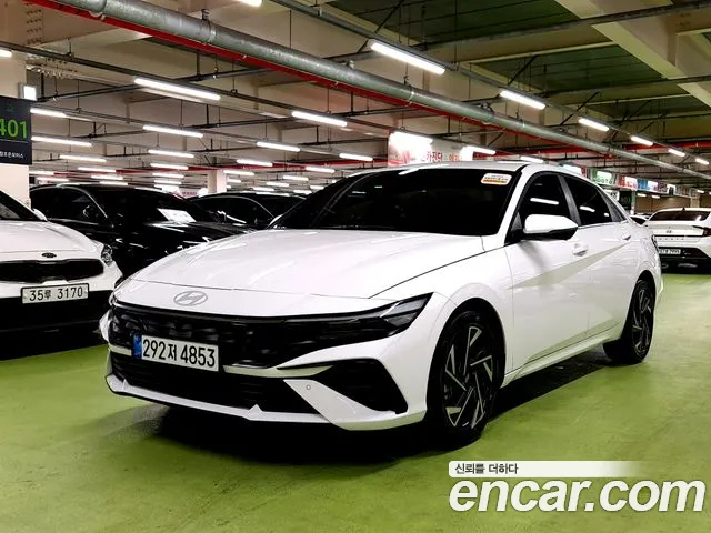 Фотография автомобиля — Hyundai AVANTE