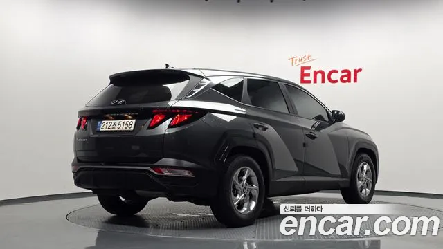 Hyundai Tucson Tucson (NX4) Дизель 2.0 2WD — Фото автомобиля 2