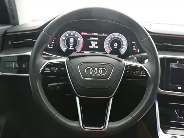 Audi A6L — Фото автомобиля 11