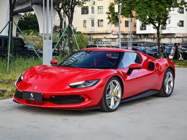 Ferrari 296 — Фото автомобиля 5
