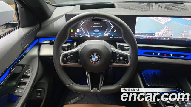 BMW 5-Series 5 серия (G60) 530i xDrive M Sport — Фото автомобиля 10