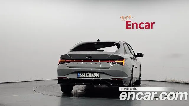 Hyundai AVANTE Avante (CN7) — Фото автомобиля 4