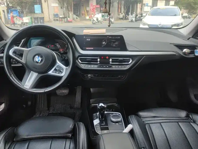BMW 2 Series — Фото автомобиля 12