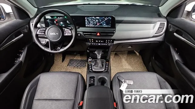 Kia Seltos Бензин 1.6 турбо 2WD — Фото автомобиля 7