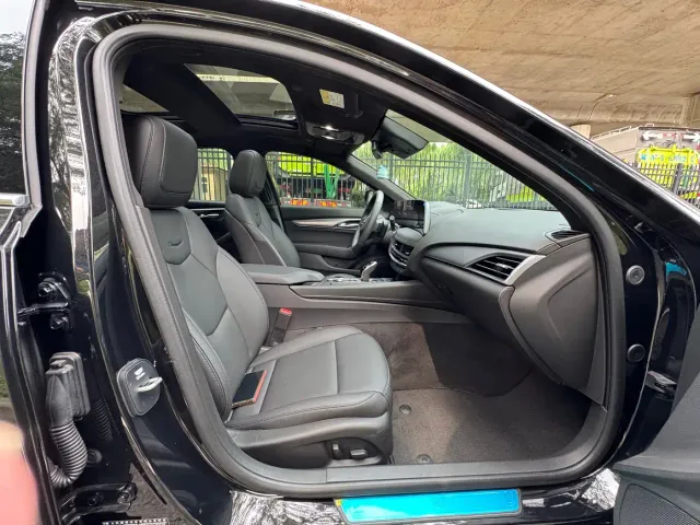 Cadillac CT5 — Фото автомобиля 18