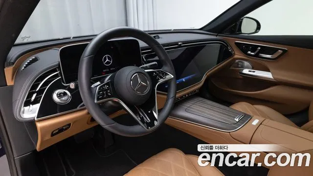 Mercedes-Benz E-Class W214 — Фото автомобиля 16