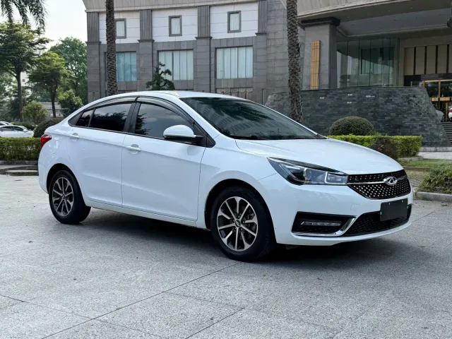 Chery Arrizo 5 — Фото автомобиля 3