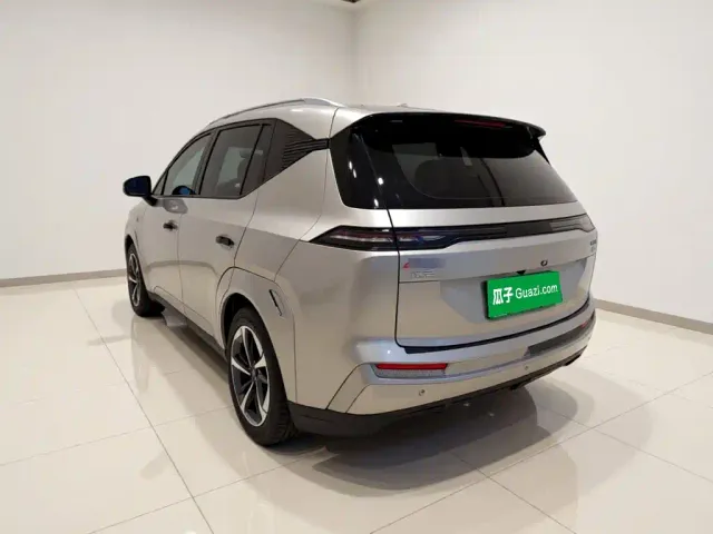 GAC Aion Y — Фото автомобиля 4
