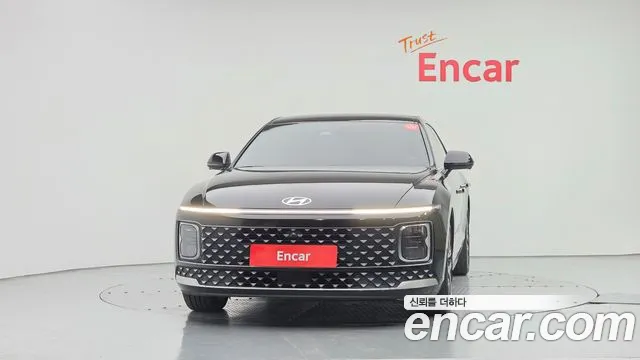 Hyundai Grandeur GN7 — Фото автомобиля 3