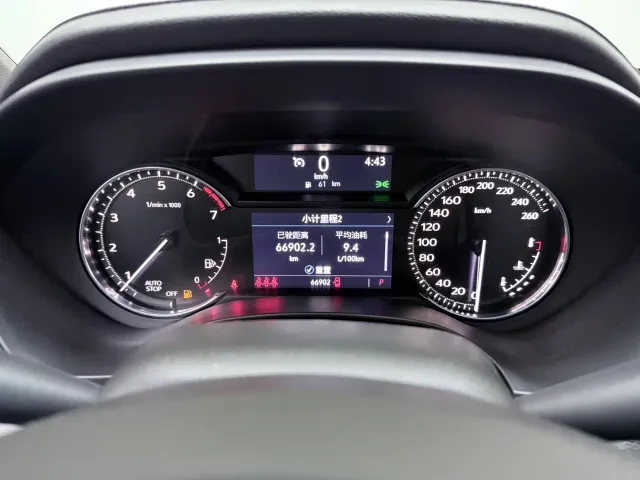 Cadillac CT4 — Фото автомобиля 6