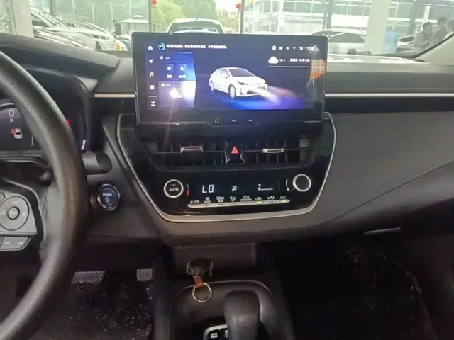 Toyota Corolla — Фото автомобиля 12