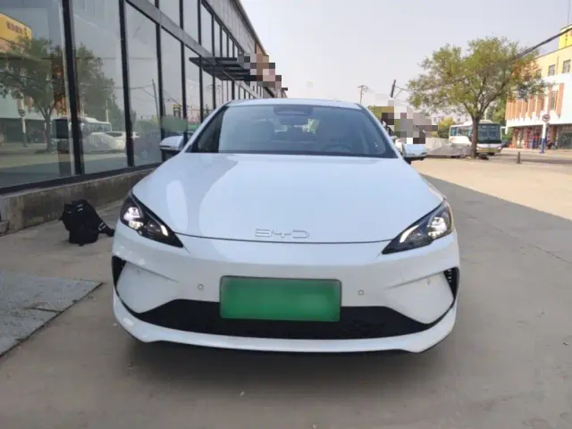 BYD Seal 05 DM-i — Фото автомобиля 2