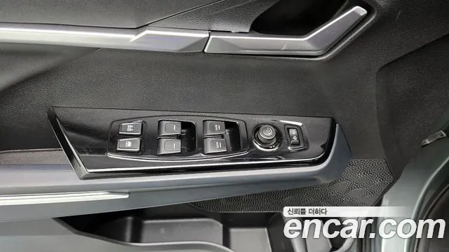 KG_Mobility_Ssangyong Torres Torres Бензин 1.5 2WD — Фото автомобиля 16