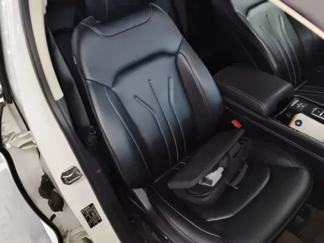 Ford Edge — Фото автомобиля 24