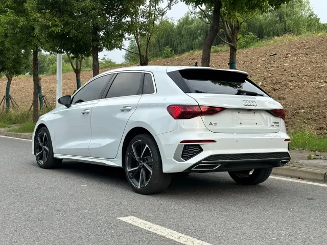 Audi A3 — Фото автомобиля 4