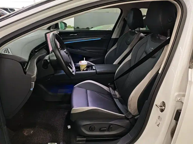 Volkswagen ID.7 Vizzion — Фото автомобиля 14