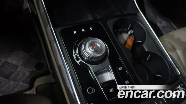 Kia Canival Новый Carnival 4 поколение 7 мест Signature — Фото автомобиля 9