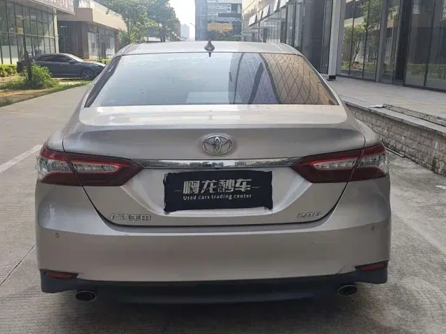 Toyota Camry — Фото автомобиля 8