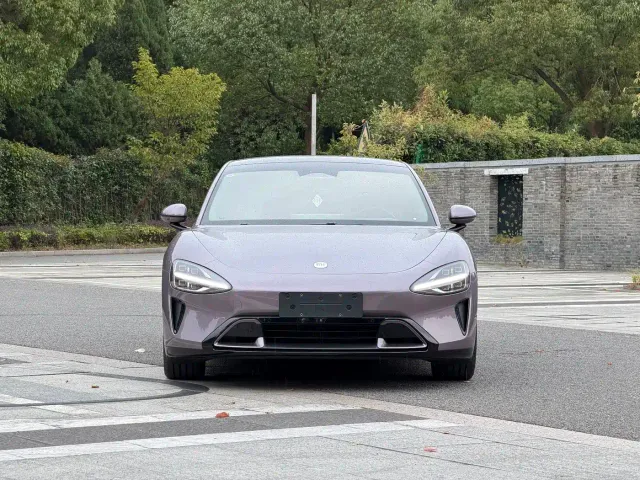 Xiaomi SU7 — Фото автомобиля 9