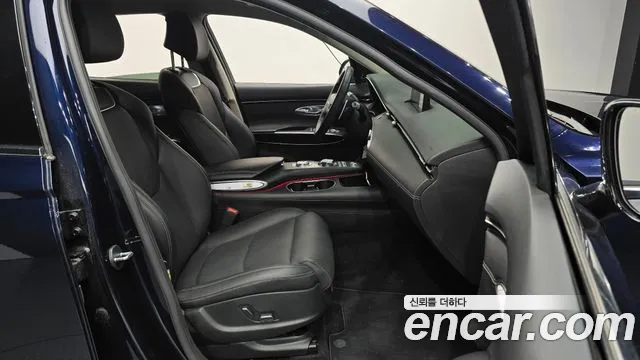 Genesis GV70 2.5T Бензин AWD — Фото автомобиля 23
