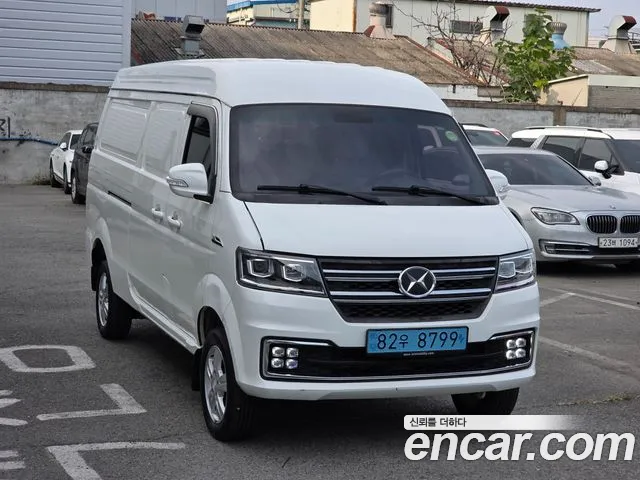 Xin yuan ET Van — Фото автомобиля 3