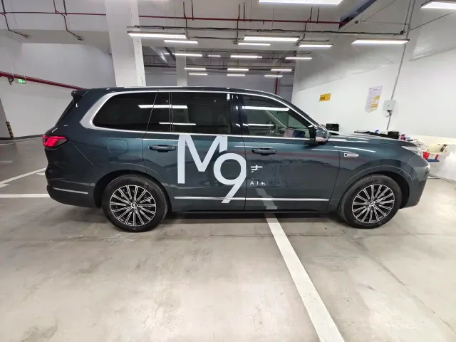 Geely Galaxy M9 — Фото автомобиля 5
