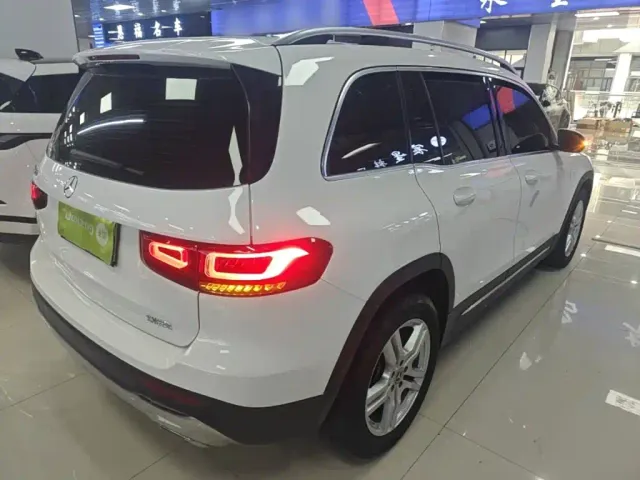 Mercedes-Benz GLB-Class — Фото автомобиля 4
