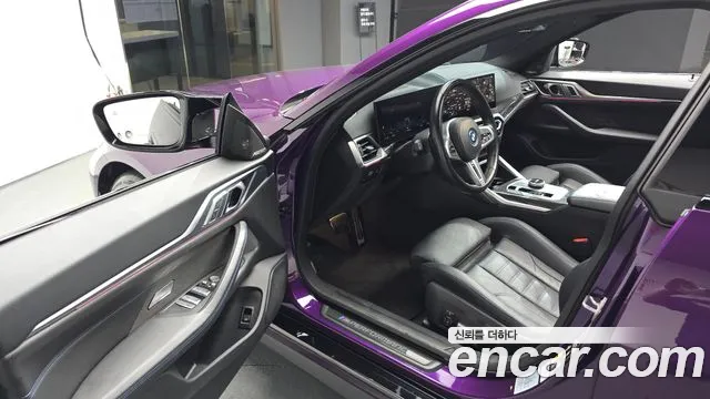 BMW i4 — Фото автомобиля 15