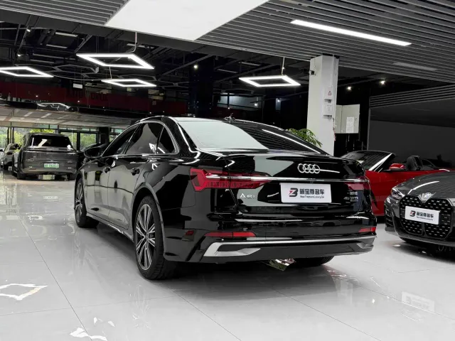 Audi A6L — Фото автомобиля 16