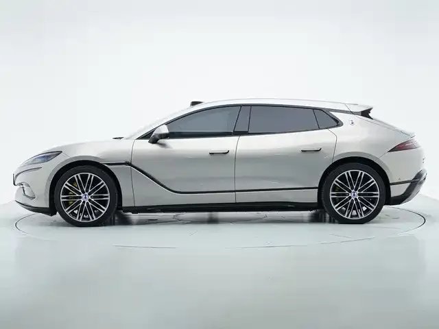 Denza Z9GT — Фото автомобиля 4