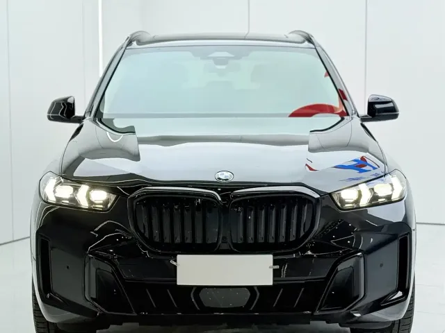 BMW X5 — Фото автомобиля 3