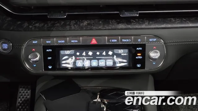 Genesis G90 — Фото автомобиля 27