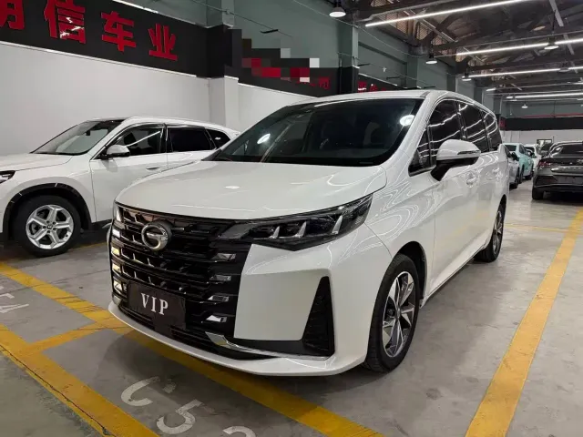 Фотография автомобиля — GAC Trumpchi M6