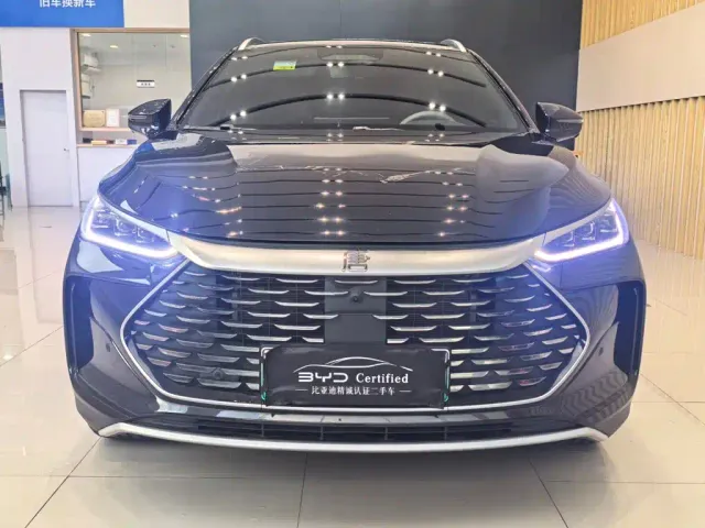 BYD Tang — Фото автомобиля 2