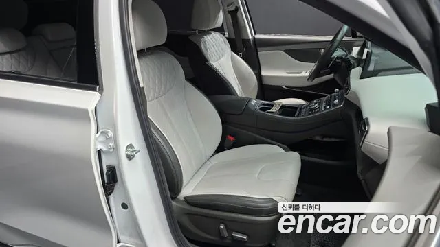 Hyundai Santafe — Фото автомобиля 22
