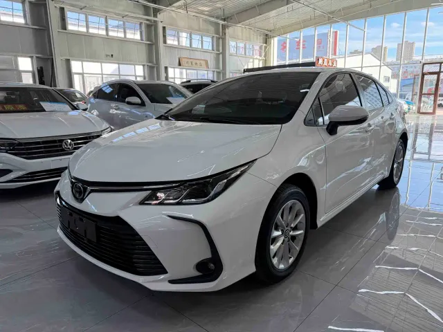 Фотография автомобиля — Toyota Corolla
