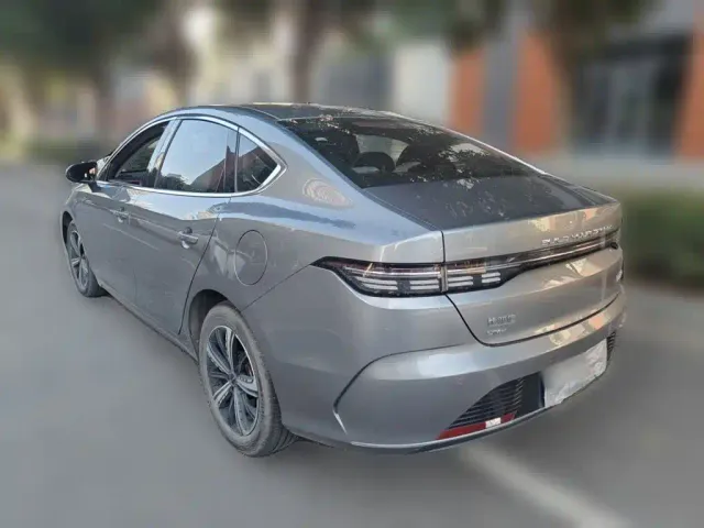 BYD Destroyer 05 — Фото автомобиля 4