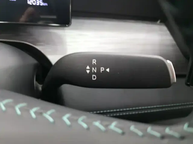 BYD Seal 05 DM-i — Фото автомобиля 13