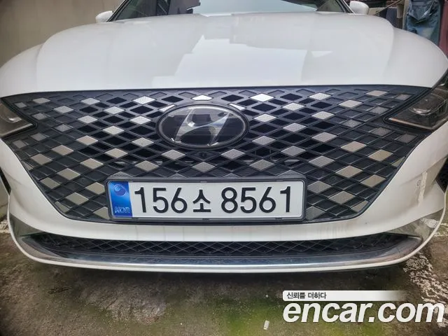 Hyundai Grandeur Grandeur (New) — Фото автомобиля 3