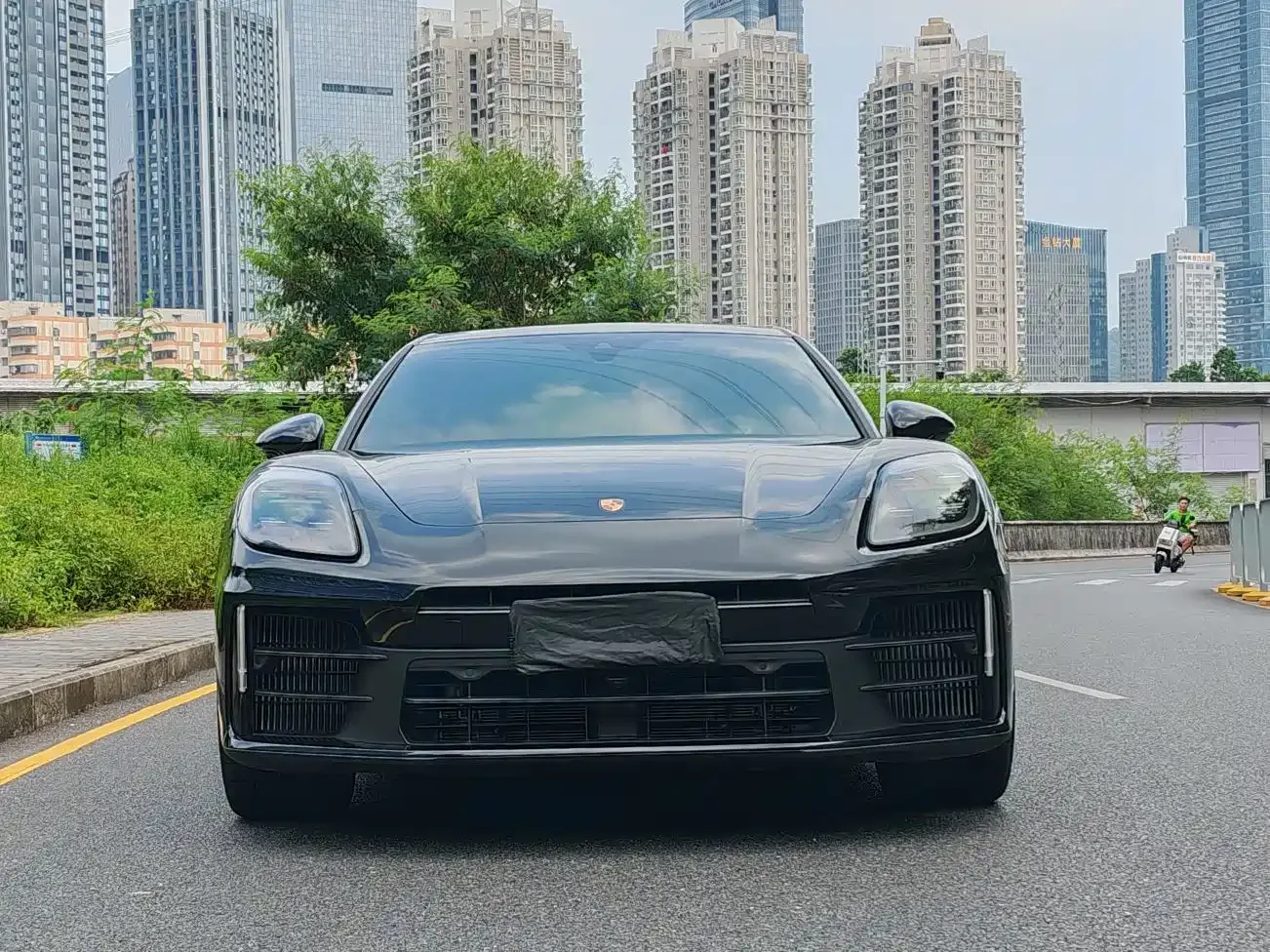 Porsche Panamera 2026 Panamera Executive Long Wheelbase 2.9T — Фото автомобиля 2