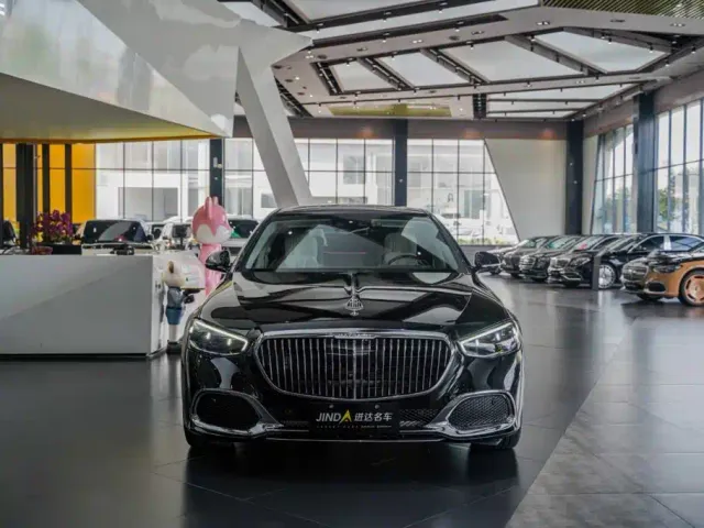 Mercedes-Benz Maybach S-Class 2023 S 480 4MATIC — Фото автомобиля 4