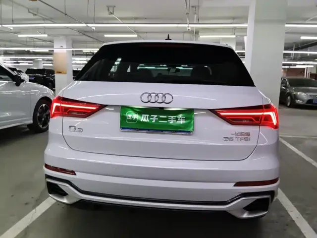 Audi Q3 — Фото автомобиля 5