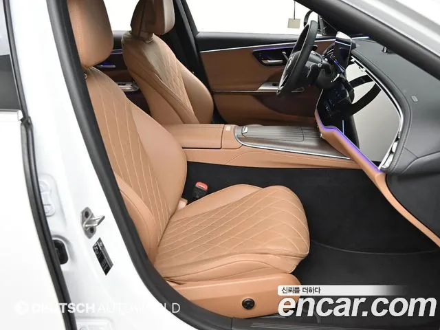 Mercedes-Benz E-Class — Фото автомобиля 10