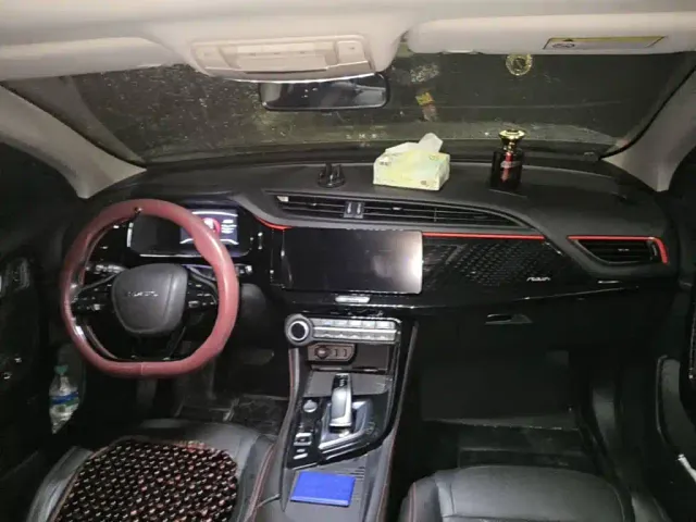 Dongfeng Fengshen AX7 — Фото автомобиля 12