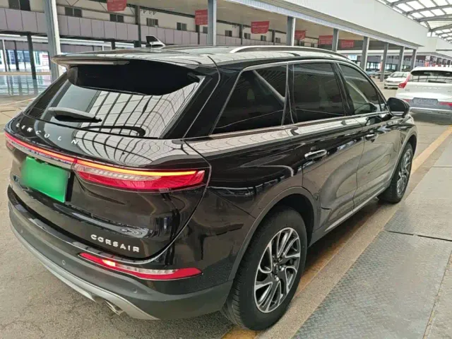 Lincoln Adventurer 2022 2.0T 2WD Deluxe Edition — Фото автомобиля 6
