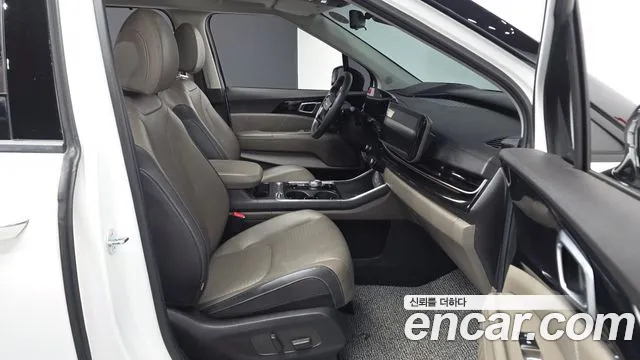 Kia Carnival 4th Gen — Фото автомобиля 17