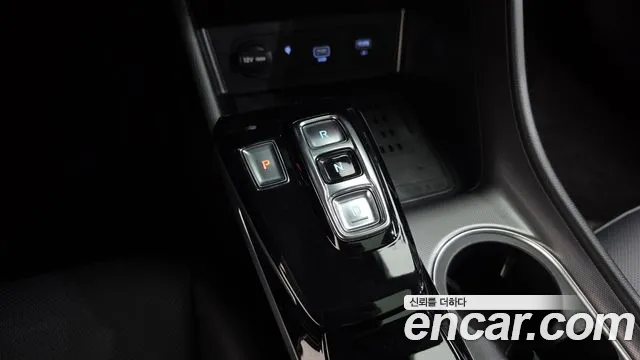 Hyundai Sonata — Фото автомобиля 8